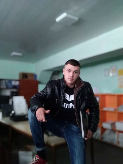  ,   Oleg, 27 ,   ,   , c 