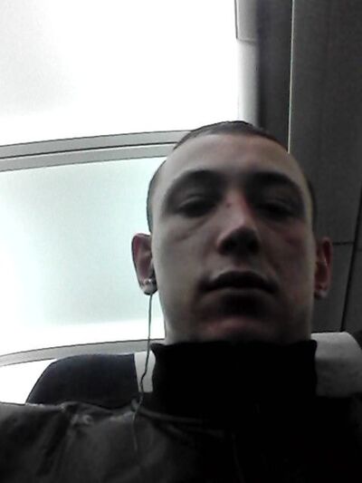  ,   Viktor, 26 ,   ,   