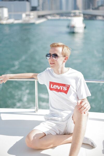  ,   Vadim, 22 ,   ,   