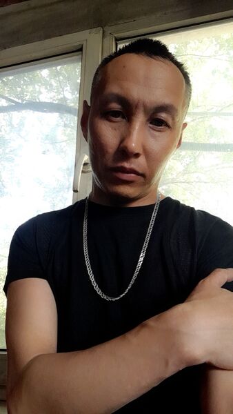  ,   Jony, 39 ,   ,   
