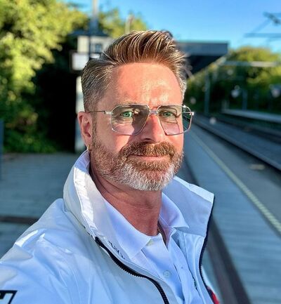  Bielany Wroclawskie,   Hermann, 53 ,   ,   