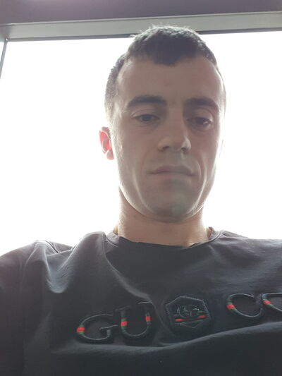  ,   Baxshi, 32 ,   ,   , c 