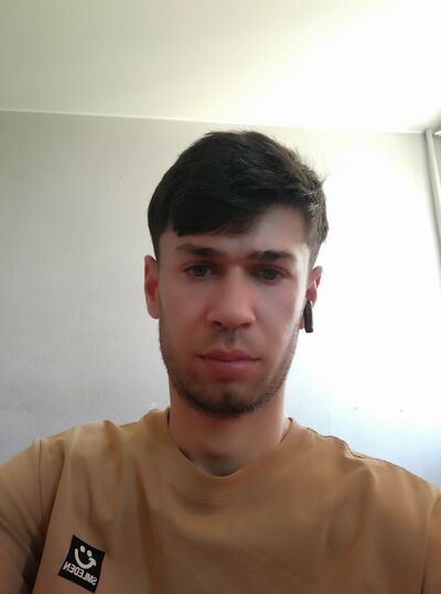  -,   Firuz, 28 ,   ,   , c 