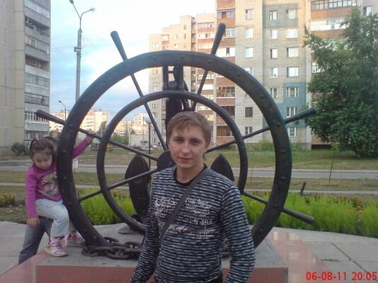  ,   Alexei, 37 ,   ,   , c 