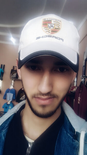  ,   Akbar, 28 ,   