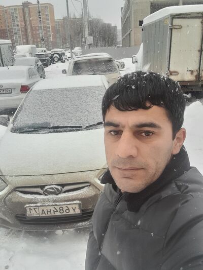  ,   Anar, 39 ,   ,   