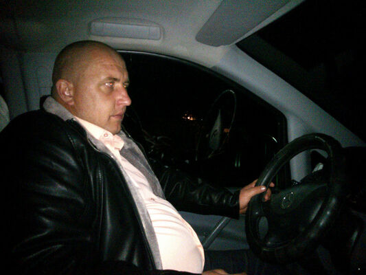  ,   Garik, 43 ,  
