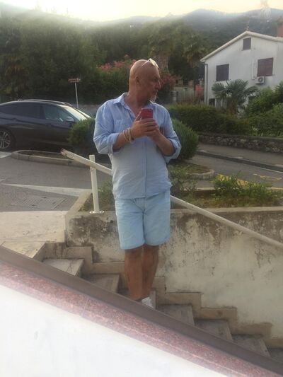  ,   , 52 ,   ,   