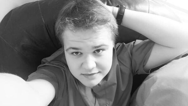  ,   , 28 ,     , c 