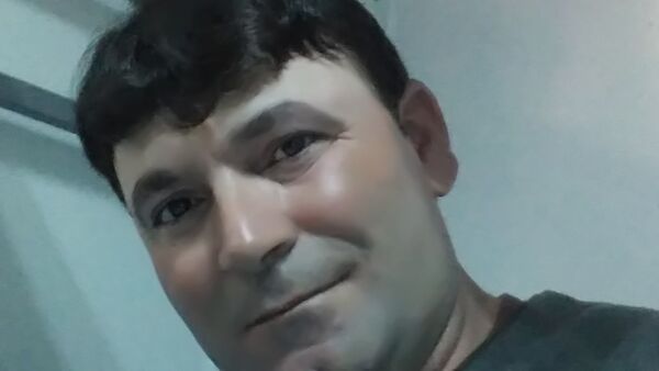  ,   Ayhan, 45 ,     , c 