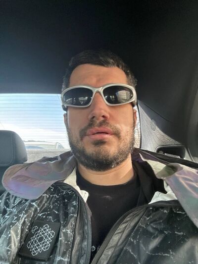  ,   Pablo, 27 ,   ,   