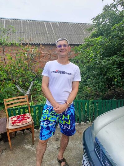  ,   Alexander, 42 ,   ,   , c 