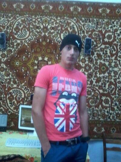  ,   Andrei, 30 ,   ,   , c , 