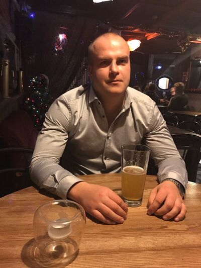  ,   Sergei, 39 ,   