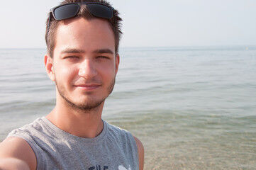  ,   Alexandru, 35 ,   ,   , c 