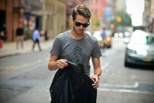  ,   Max, 33 ,   ,   
