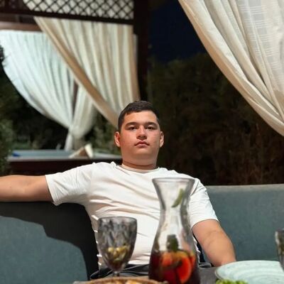  ,   Muxammad, 20 ,   ,   