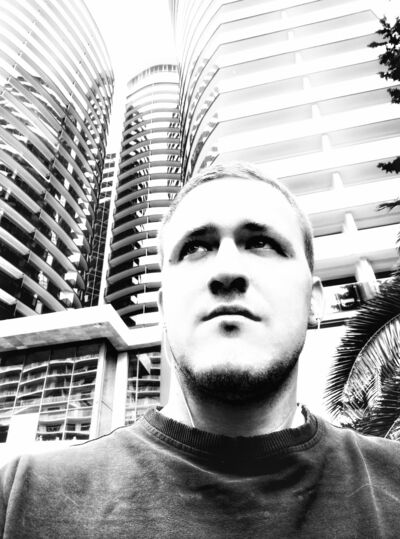  ,   Neolight, 32 ,   
