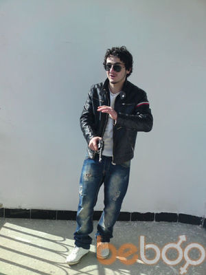  ,   Iakobi, 32 ,   