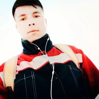  ,   Ruslan, 28 ,   ,   