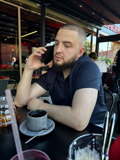  -,   Denis, 26 ,   ,   