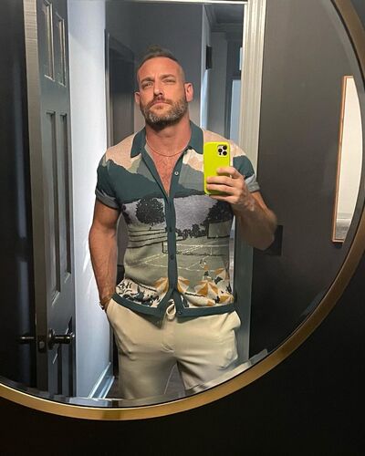  ,   Alex owen, 46 ,   ,   