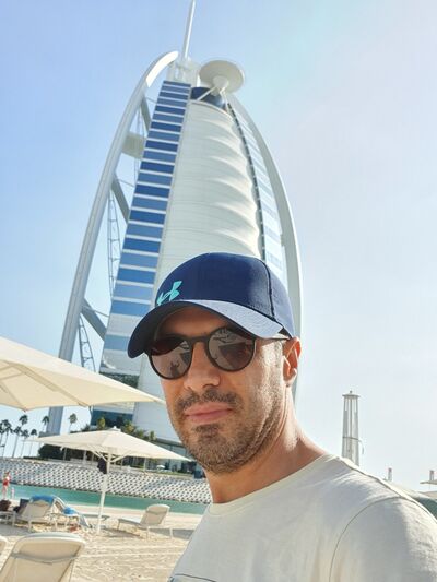  ,   Hamid, 41 ,   ,   , c 