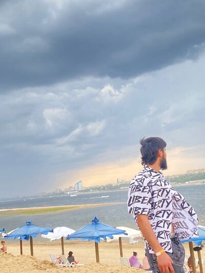  ,   Umar, 25 ,   ,   