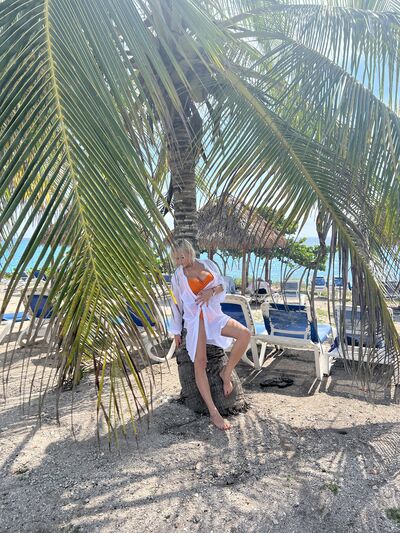  ,   Anna, 46 ,   ,   , c 
