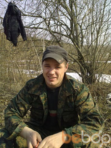  -,   Viktor, 41 ,  