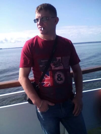  ,   Konstantin, 42 ,     , c 