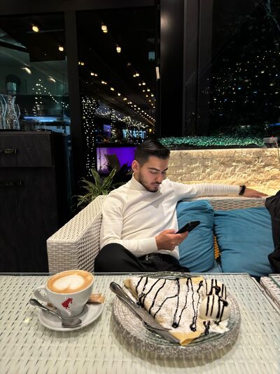  ,   Emrakh, 25 ,   ,   