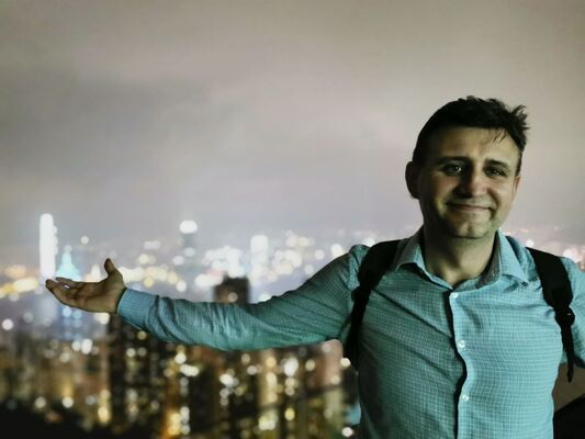  ,   Andrej, 40 ,   ,   