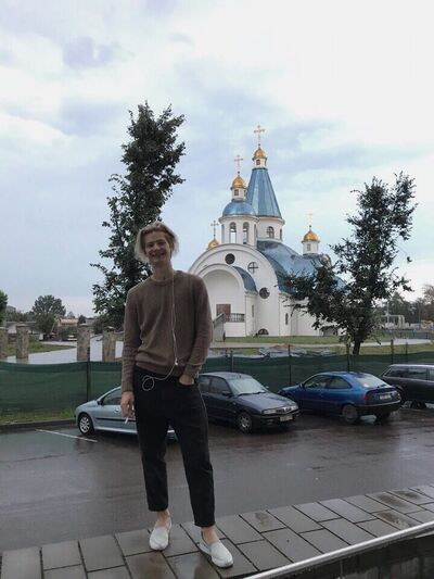  ,   Vladislav, 25 ,   ,   , c 