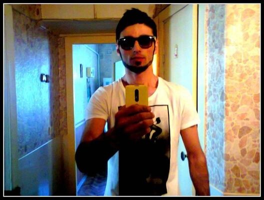  ,   Ruslan, 38 ,   ,   , c 