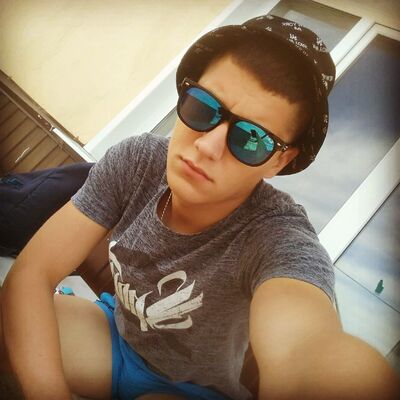  -,   Vovka, 28 ,   ,   