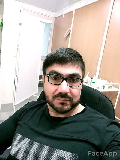  ,   Tahir, 44 ,   ,   