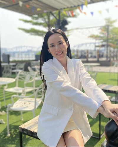  ,   Nanny, 34 ,     , c 