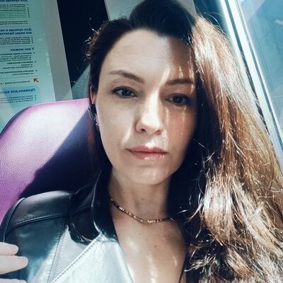 ,   Liliya, 41 ,   c 