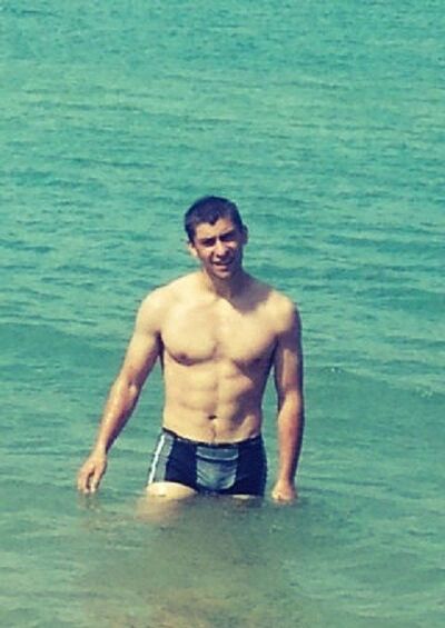  ,   Ruslan, 33 ,   ,   , c 