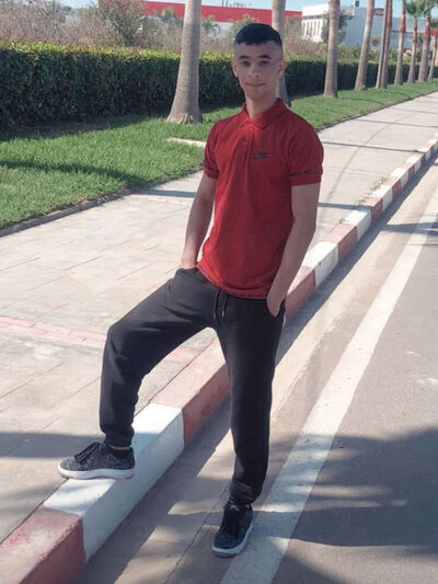 ,   Yassin, 19 ,   ,   