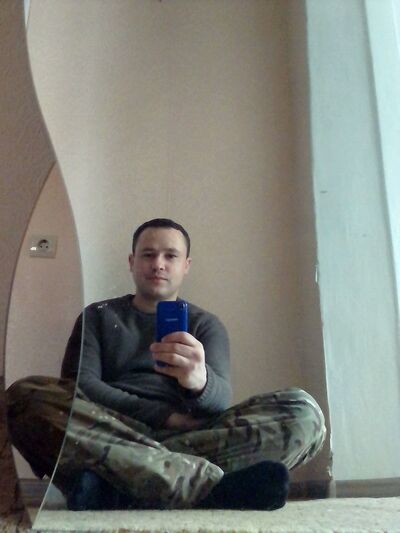  ,   Viktor, 33 ,   ,   , c 