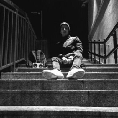  -,   , 28 ,   