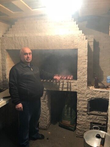  ,   Ayk, 56 ,   ,   