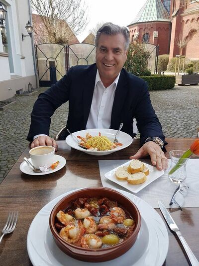 Frankfurt am Main,   Hamilton, 58 ,   ,   