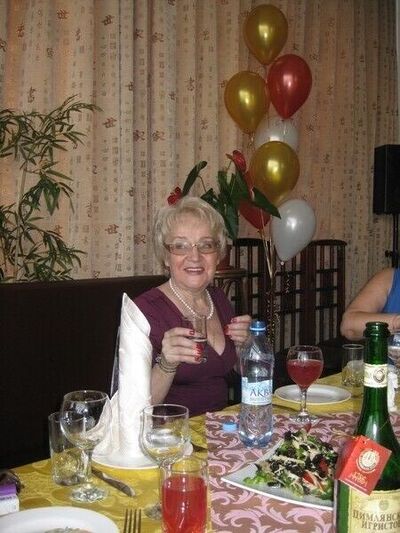  -,   Elena, 77 ,   ,   