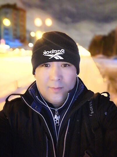  -,   Bekzat, 43 ,   ,   , c 