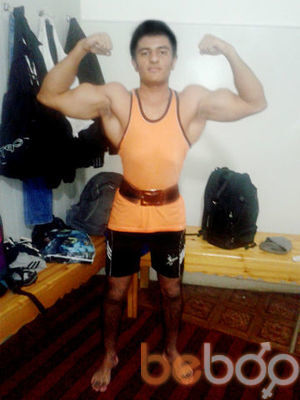  ,   Agron, 32 ,   