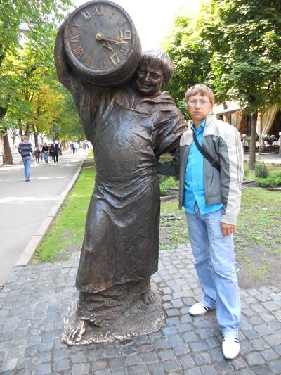  ,   Andrej, 43 ,     , c 