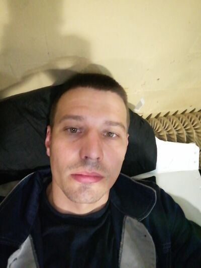 ,   Vlad, 41 ,   